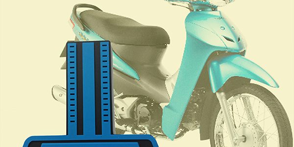 Tấm chắn đinh xe máy nhựa dẻo 3 lớp màu xanh dương